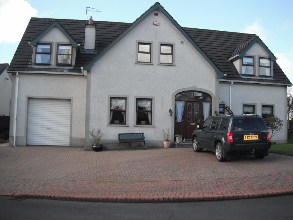 Narrow Gauge B&B Ballymoney Exterior foto