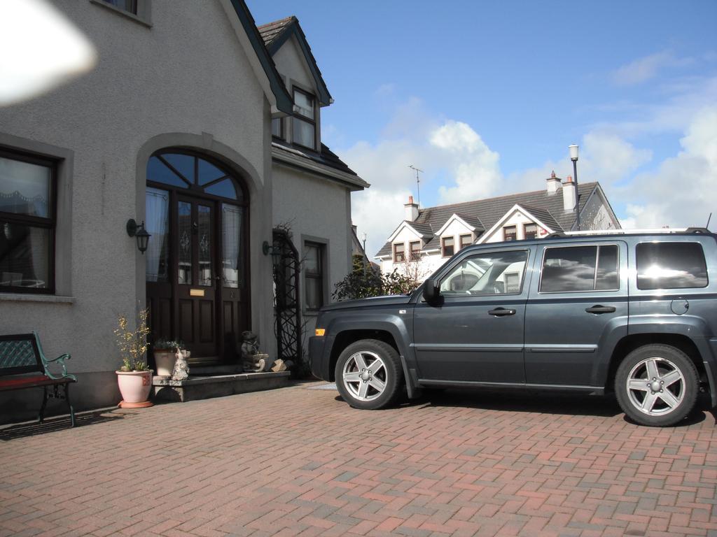 Narrow Gauge B&B Ballymoney Exterior foto